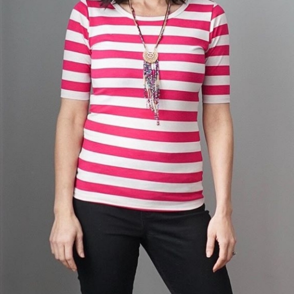 NWT Lularoe Gigi Top